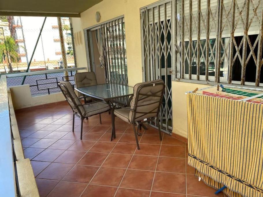 Magnifico Apartamento En La Carihuela, Torremolino Torremolinos Exteriör bild