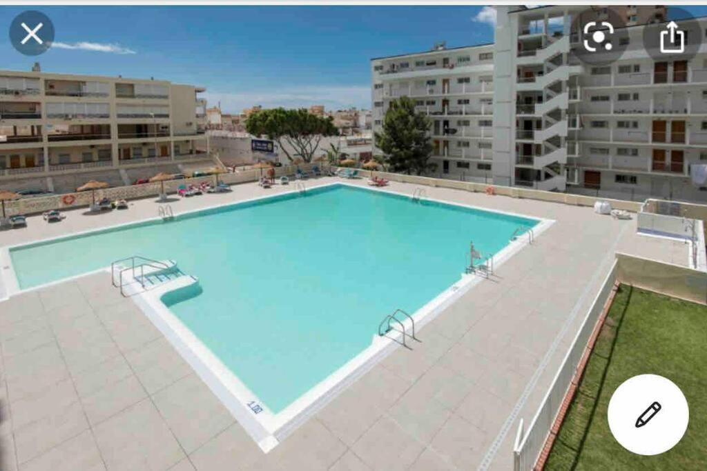 Magnifico Apartamento En La Carihuela, Torremolino Torremolinos Exteriör bild
